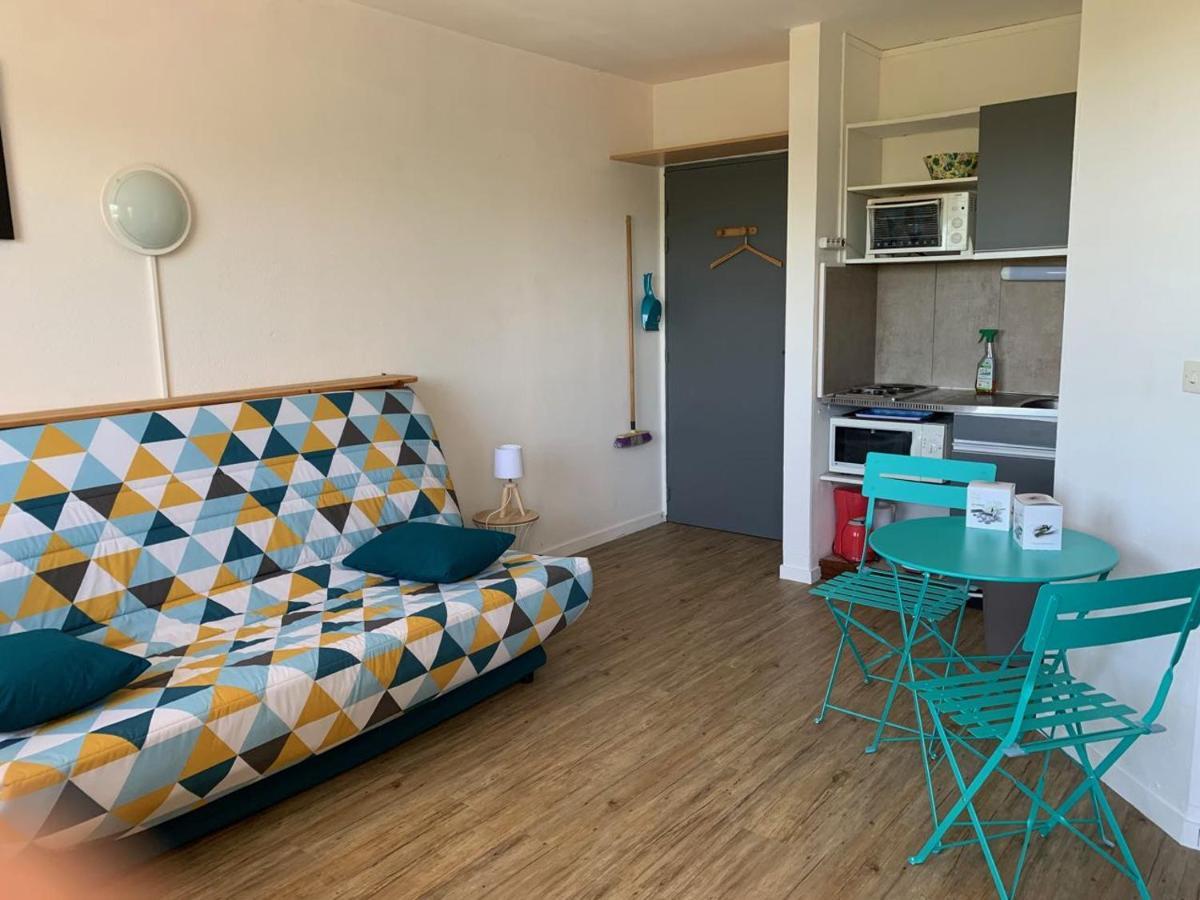 Studio 203 - Greoux Apartment Luaran gambar
