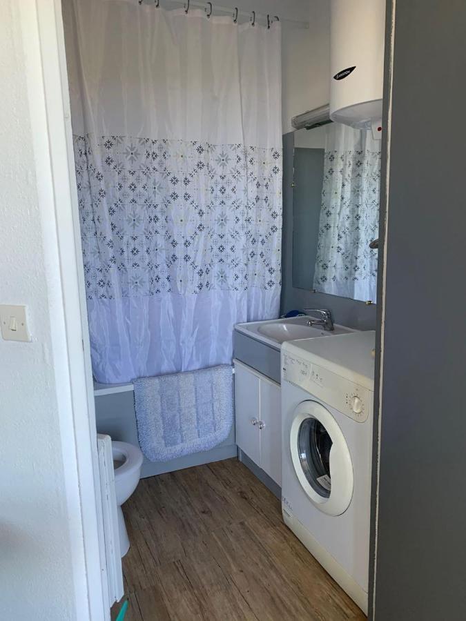 Studio 203 - Greoux Apartment Luaran gambar