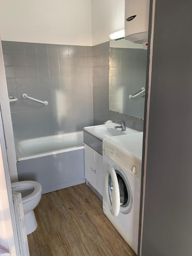 Studio 203 - Greoux Apartment Luaran gambar